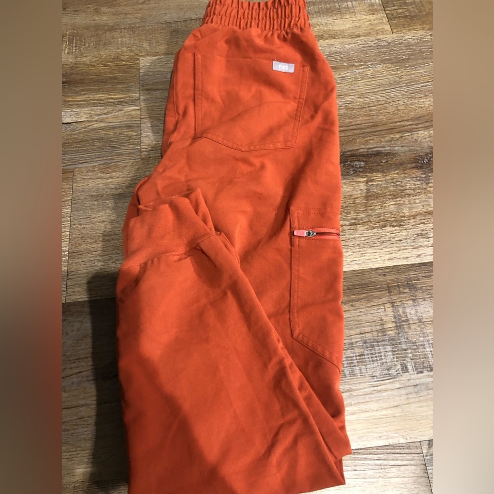 Figs High Waisted Joggers Auburn